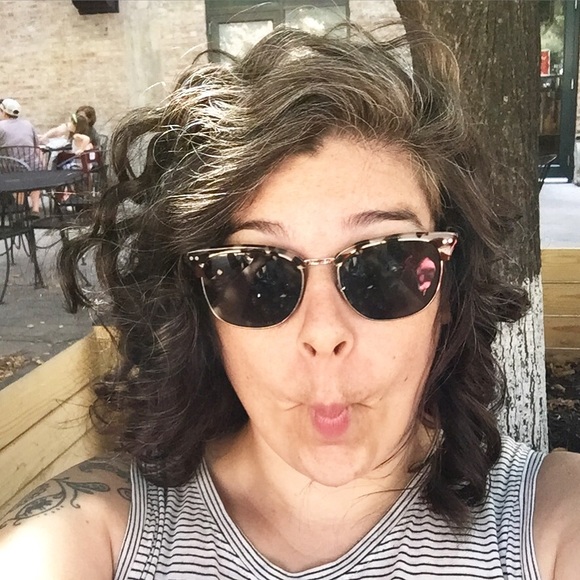 Profile Picture of Shireen Dadkhah (@justshireen) on Poshmark