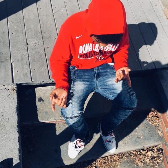 Profile Picture of Jtyrion Wilson (@jtyrionryler) on Poshmark