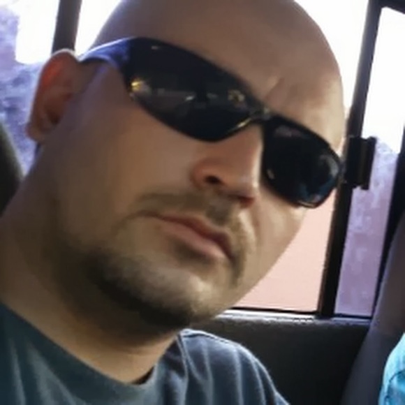 Profile Picture of Patrick Hines (@phines1982) on Poshmark