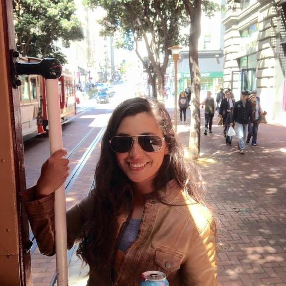 Profile Picture of Isabel Quiroz (@isabelquiroz286) on Poshmark