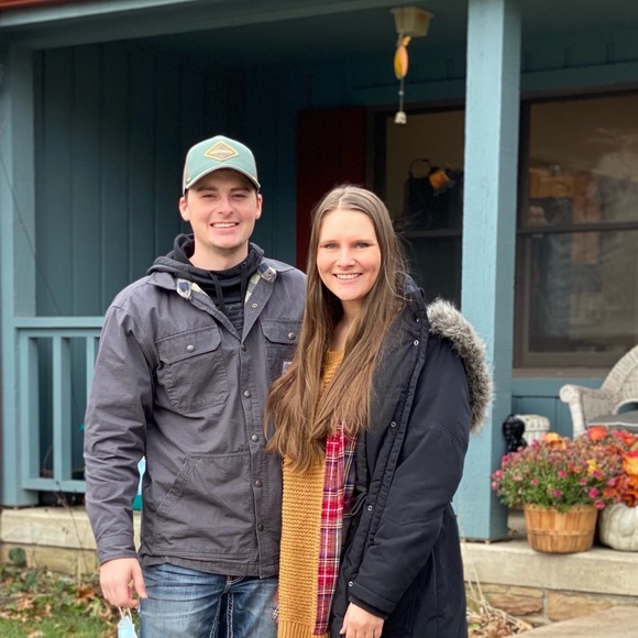 Profile Picture of Benjamin Buehner (@benjaminbuehner) on Poshmark