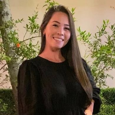 Profile Picture of Deborah Monteiro Santos (@dehmonteiros) on Twitter