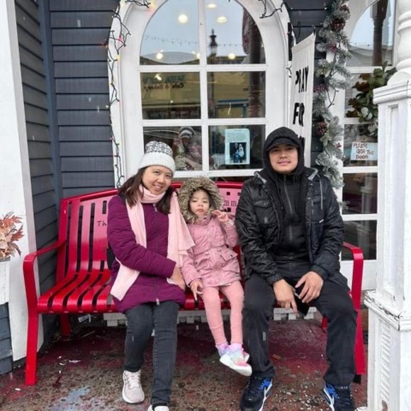 Profile Picture of Rosel joy Dalisay (@seljoy_16) on Poshmark