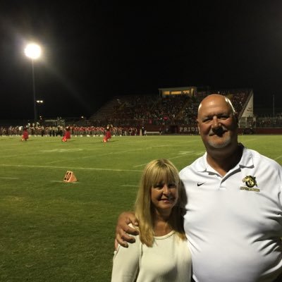 Profile Picture of Scott & Jan Schmitz (@JanSchmitz89) on Twitter