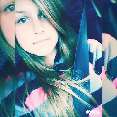 Profile Picture of Emily Beatriz Karas (@KarasBeatriz) on Twitter