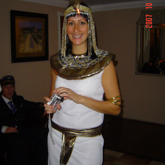 Profile Picture of Christine Eicher (@christineeic175) on Poshmark