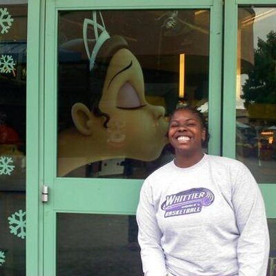 Profile Picture of Essence Scott (@ecscott44) on Twitter