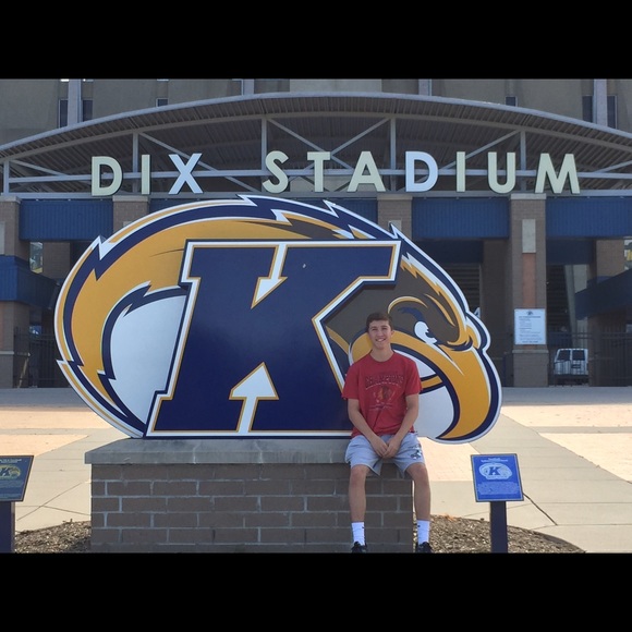 Profile Picture of Joey Anaya (@joseph_anaya) on Poshmark