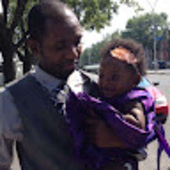 Profile Picture of Delinois Charles (@blakdely) on Poshmark