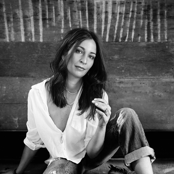 Profile Picture of Celine Mazzucco (@celinemazzucco) on Poshmark