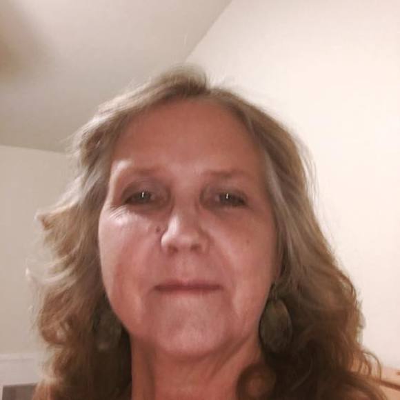 Profile Picture of Kathy Lasure (@klasure1) on Poshmark