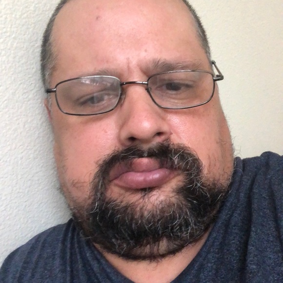 Mitch Pemberton - Poshmark Profile Picture of Mitch Pemberton (@1mitchel23) on Poshmark