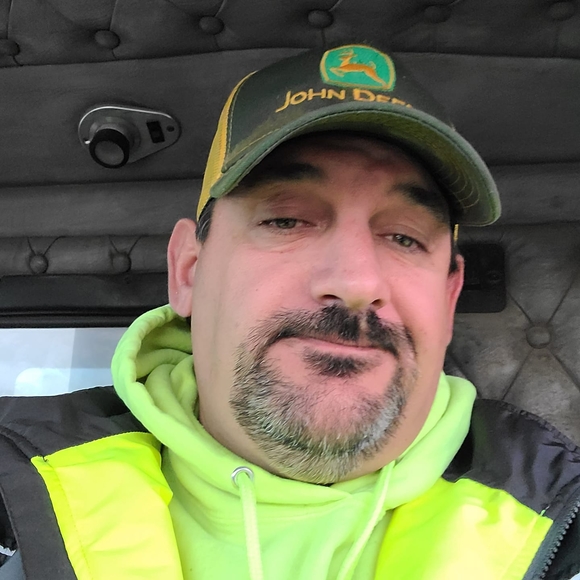 Profile Picture of David Ludwig (@snowblind1121) on Poshmark