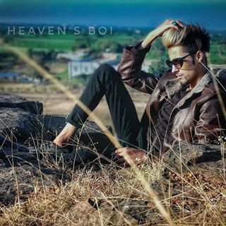 Profile Picture of Ĺaura Scott Heer Khan (@khushnud.heerkhan) on Facebook