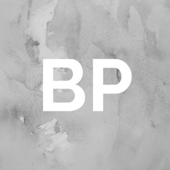 Bailey Perschon - Poshmark Profile Picture of Bailey Perschon (@bperschon) on Poshmark