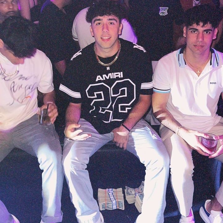 Profile Picture of Jason (@profitmaxxing_) on Tiktok