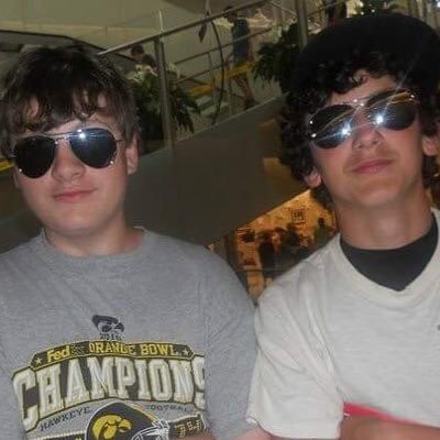 Profile Picture of Clint Mullen (@Clint_mullen) on Twitter