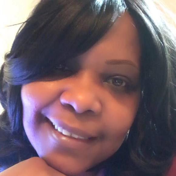 Profile Picture of Pam Boyd (@tammyboyd349) on Poshmark