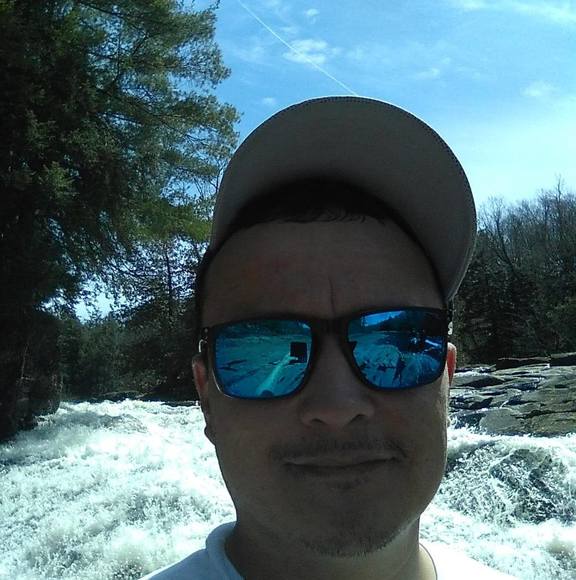 Profile Picture of Adam Cook (@adamcook457) on Poshmark