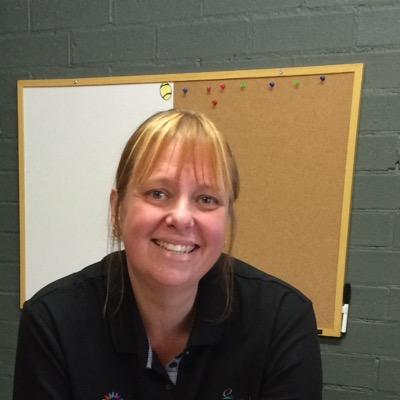 Profile Picture of Kim Hellyer (@KimHellyer12) on Twitter