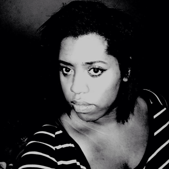Profile Picture of Penelope Cabiness (@pcabiness) on Poshmark
