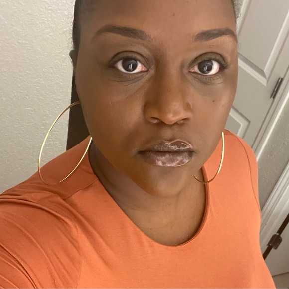 Profile Picture of Jessica Edmonds (@jesyjay2718) on Poshmark