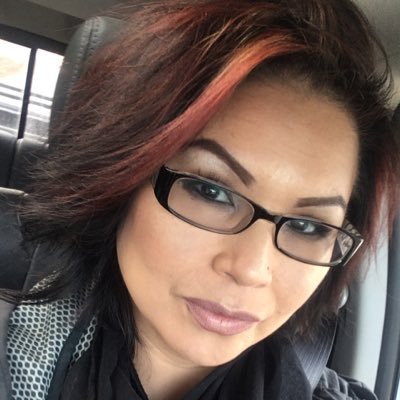 Profile Picture of Roxanne Wesley Olson (@roxirlr) on Twitter