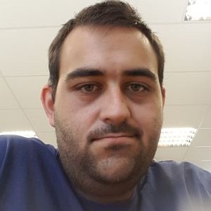 Profile Picture of Vincent Perrin (@Vince82100) on Twitter