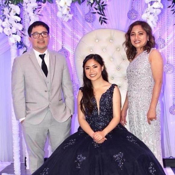 Profile Picture of Denice Yambing (@deniceyambing) on Poshmark