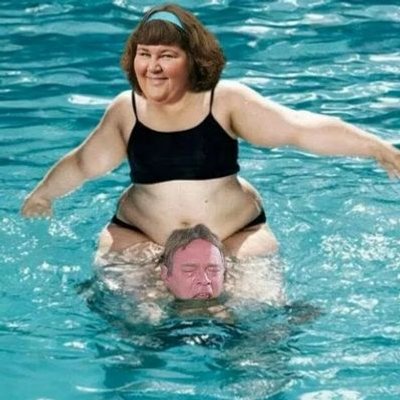 Profile Picture of Sydney Roach (@sydney_roach420) on Twitter