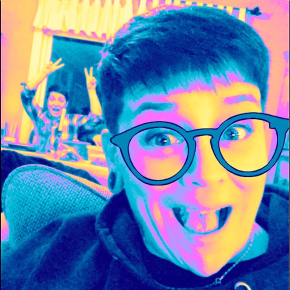 Danielle Sablosky - Poshmark Profile Picture of Danielle Sablosky (@hotothemo) on Poshmark