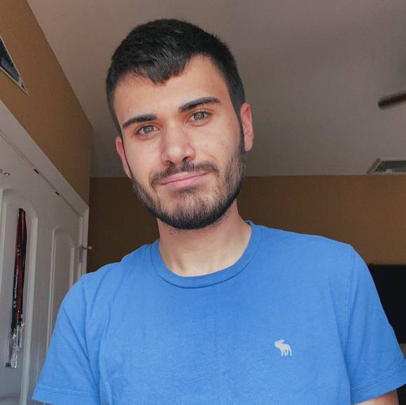 Profile Picture of Ralphy Scarpitti (@rxlphys) on Poshmark