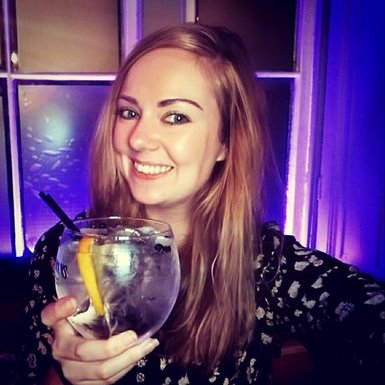 Profile Picture of Aimee Larsen (@AimeeLarsen0301) on Twitter