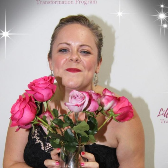 Profile Picture of Susan Palmer (@palmers83) on Poshmark