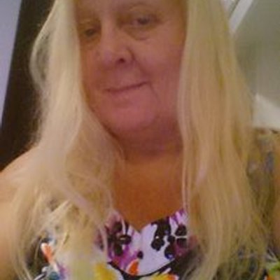 Profile Picture of Mandy Henshaw (@mandy_henshaw) on Twitter