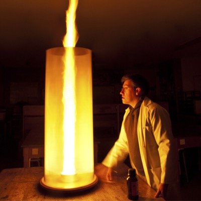 Profile Picture of Richard Meanwell (@comicalengineer) on Twitter