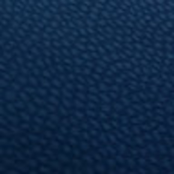 Profile Picture of Steven Gin (@needmorebags22) on Poshmark