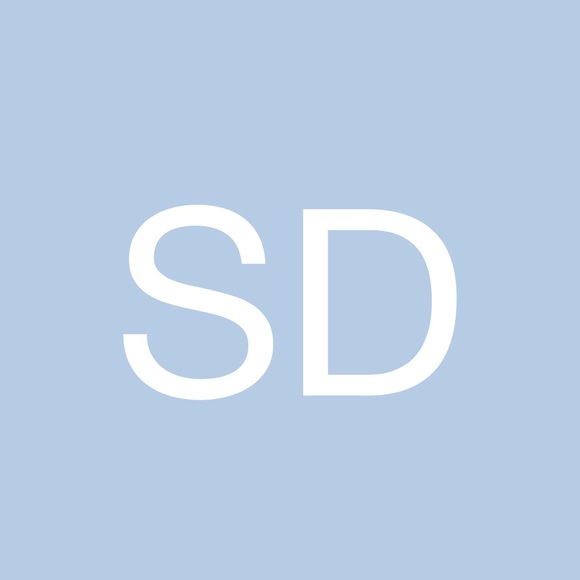 Profile Picture of Spenser Davis (@sk1456) on Poshmark