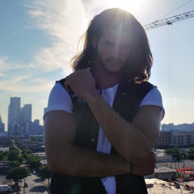 Profile Picture of Danny Small (@danny___small) on Twitter