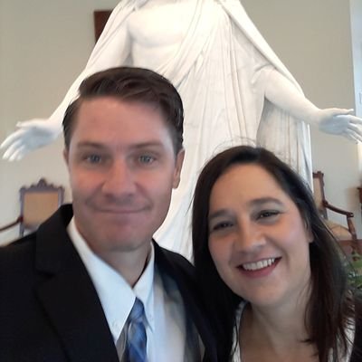 Profile Picture of Iris Olson (@IrisCliment) on Twitter