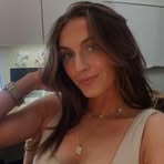 Profile Picture of Haley Evatt Calbaugh (@courtney.hamlock) on Facebook