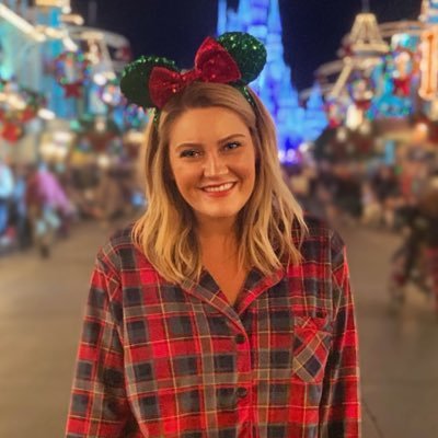 Profile Picture of Kimberly Claus 🤶🏻 (@kim_ludwig) on Twitter