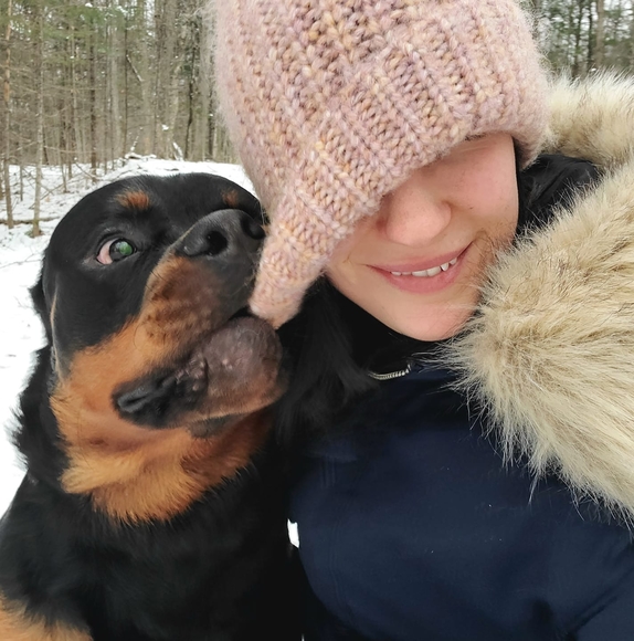 Jess Truelson - Poshmark Profile Picture of Jess Truelson (@jesslkenn) on Poshmark