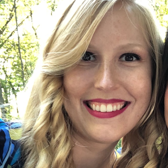 Profile Picture of Jillian Handley (@jfh209) on Poshmark