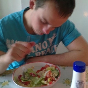 Profile Picture of Tim Hofmann (@ahugeone) on Myspace