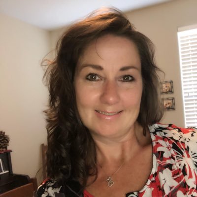 Profile Picture of Lori L. Clodt (@LClodt) on Twitter