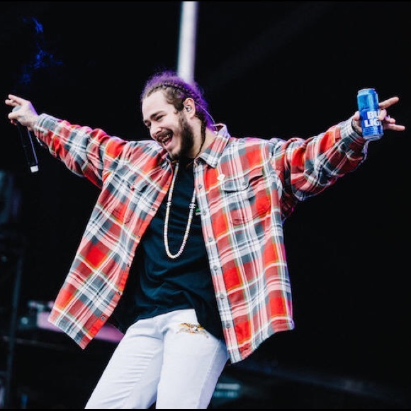 Profile Picture of Peter Tran (@teterpran) on Poshmark