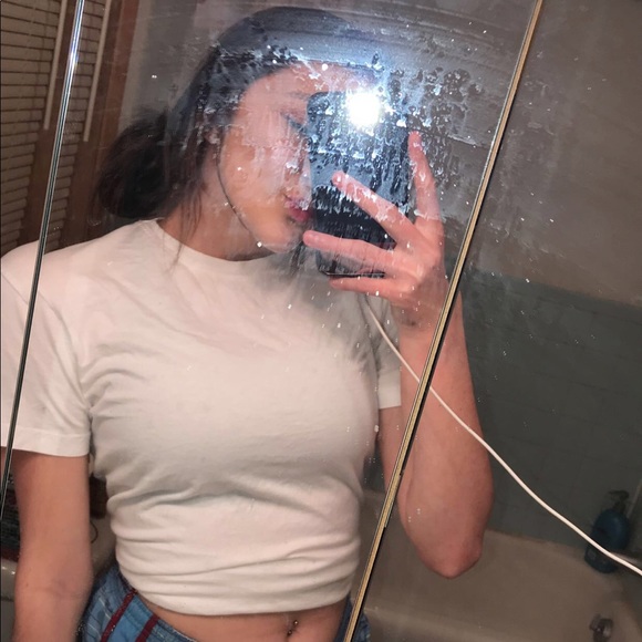 Profile Picture of Kallyn Marquardt (@kallynm) on Poshmark