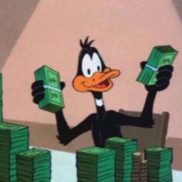 Profile Picture of Jaylynn Sage (@usesage) on Poshmark