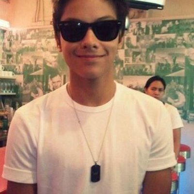 Profile Picture of LoReNa TAVeRa (@tavera_lorena) on Twitter